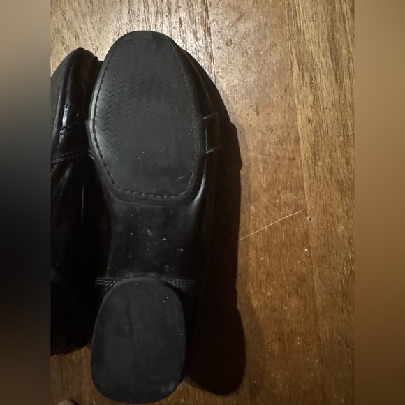 Burberry Buckle Strap Patent Leather Loafers - Picture 3 of 12